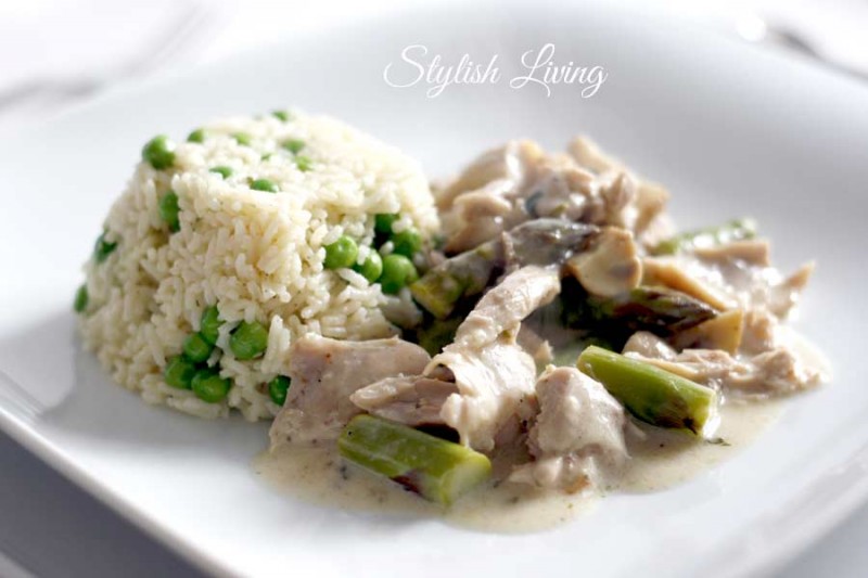 Hühnerfrikassee mit grünem Spargel, Champignons und Risi Bisi nach Tim ...