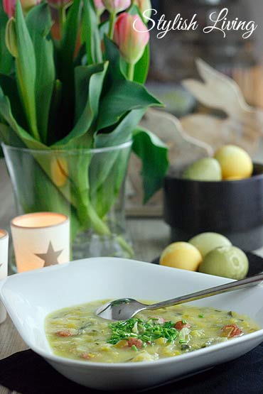 Lauch-Kartoffel-Suppe mit Schinkenkrakauer - Stylish Living