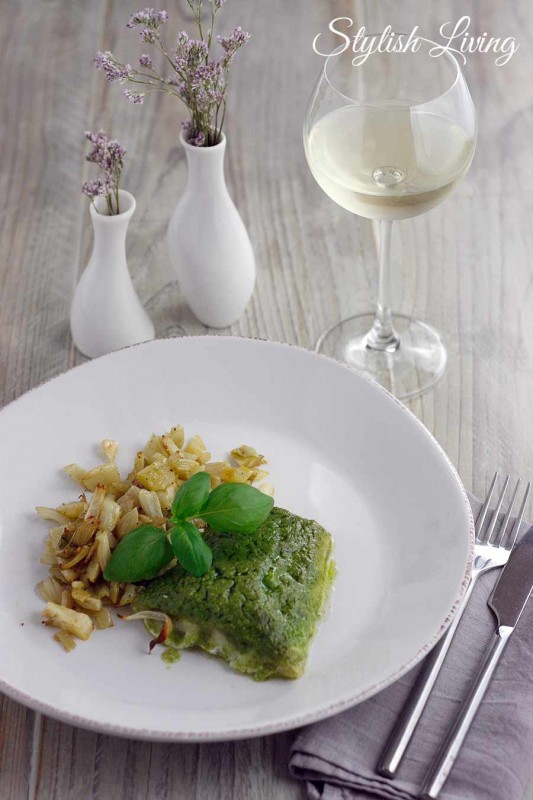 Kabeljaufilet mit Pesto und Fenchelgemüse à la Regine