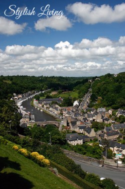 Hafen von Dinan am Fluß La Rance