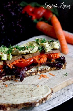 veganes Sandwich mit Tofu