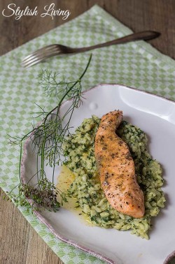 Erbsen-Minz-Risotto mit Lachs