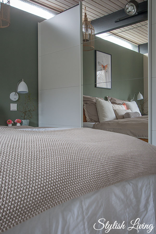 Schlafzimmer Makeover mit OTTO Kleiderschrank "Tubona", Bettwäsche, Wohndecke und Dekokissen