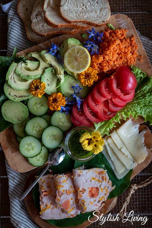 Picknick mit saftigem Hähnchenbrust Sandwich [Werbung] - Stylish Living